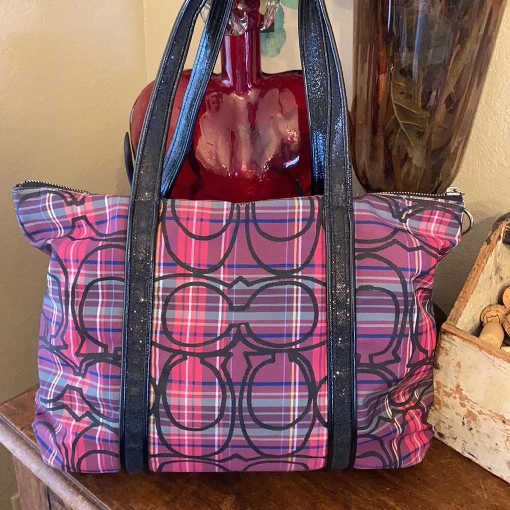 Coach Pink and Black Women's Tote Bag - Picture 2 of 12